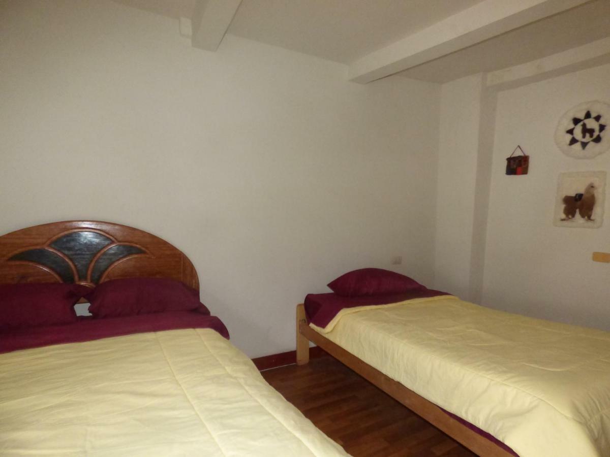 The Grasshopper Hostels Av Alta Cuzco Exterior foto