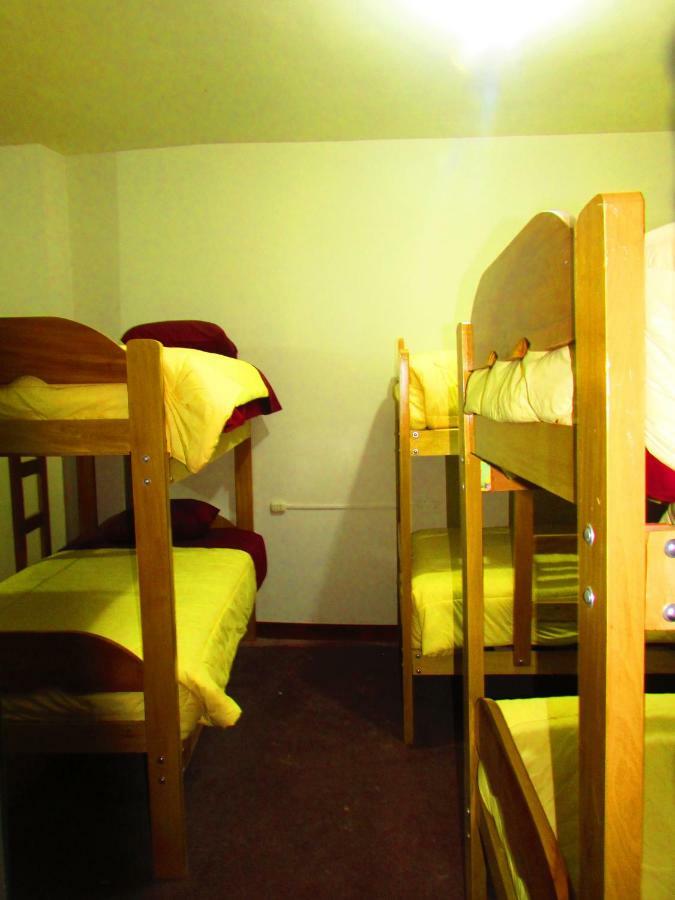 The Grasshopper Hostels Av Alta Cuzco Exterior foto